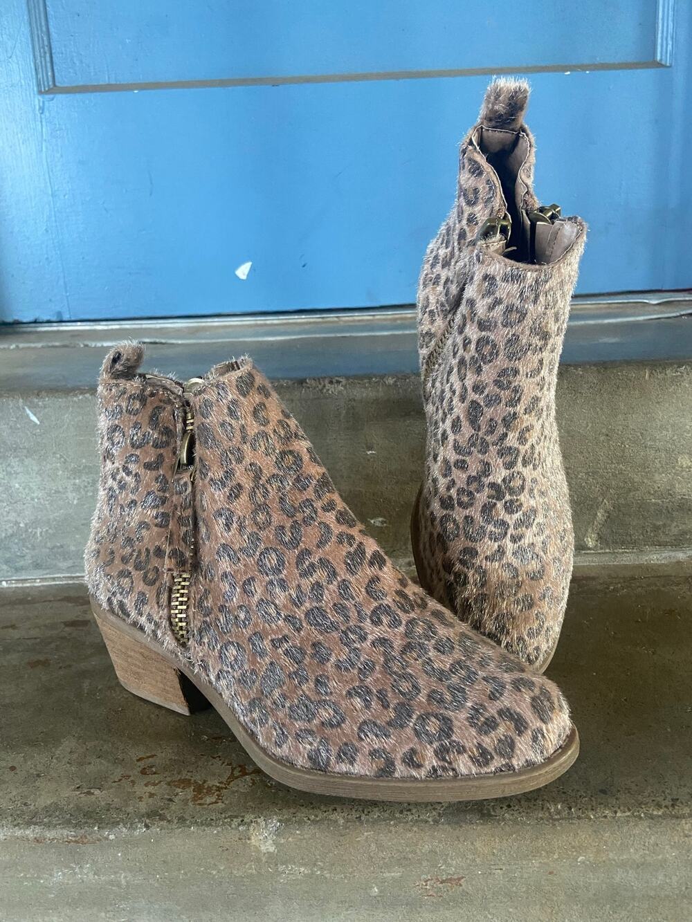 Very G Twinkle 2 animal print and faux fur double zipper ankle boots